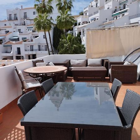 Capistrano Playa 712 Menyber Apartment Nerja Luaran gambar