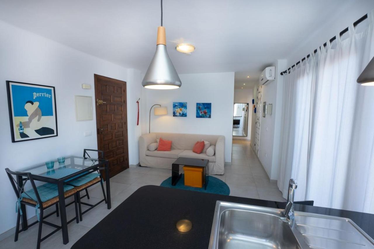 Capistrano Playa 712 Menyber Apartment Nerja Luaran gambar