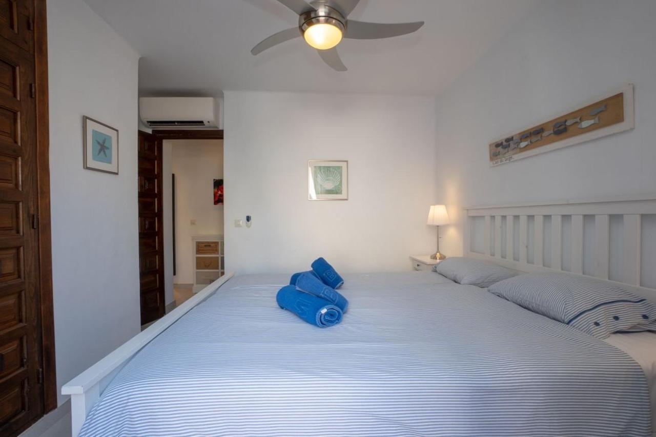 Capistrano Playa 712 Menyber Apartment Nerja Luaran gambar