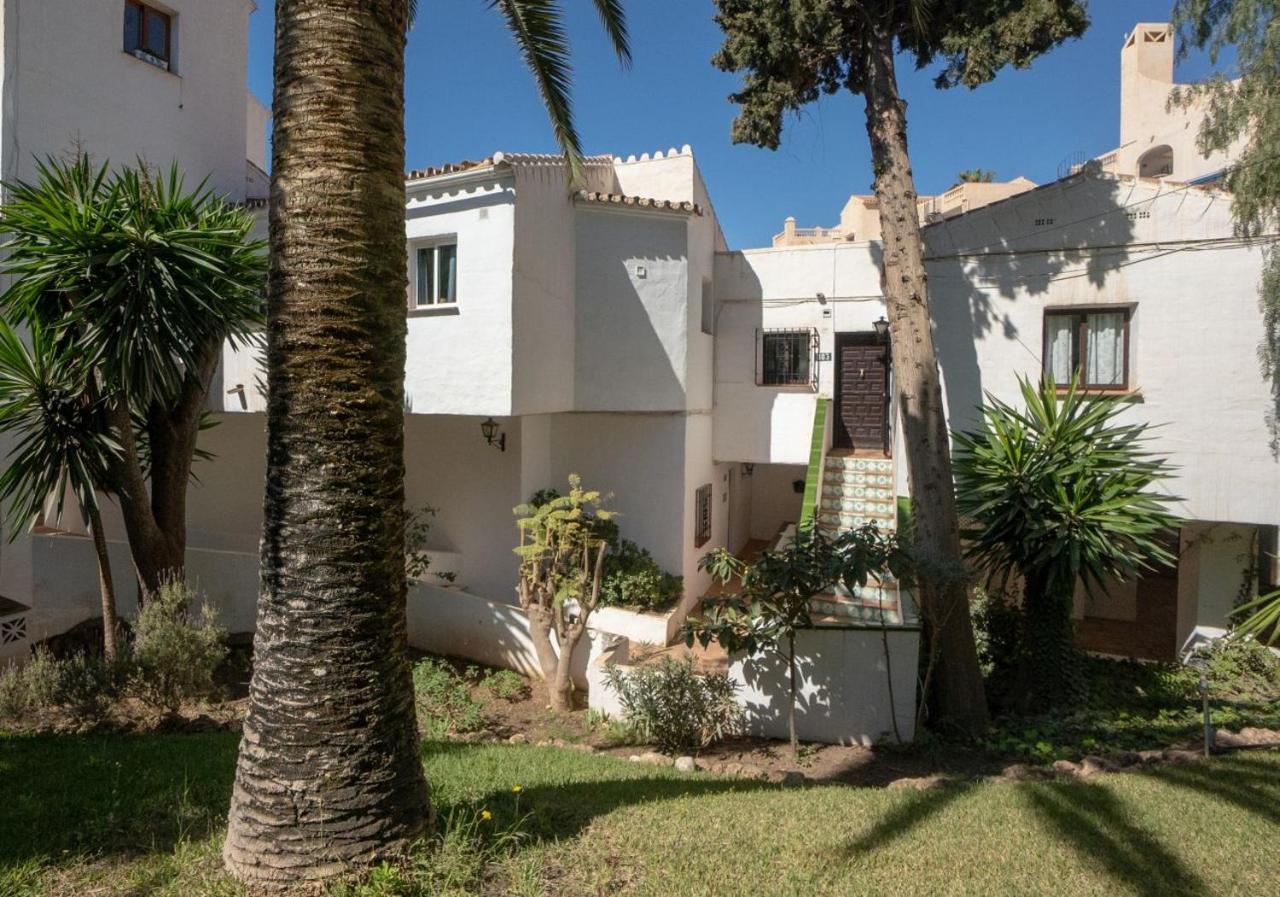 Capistrano Playa 712 Menyber Apartment Nerja Luaran gambar