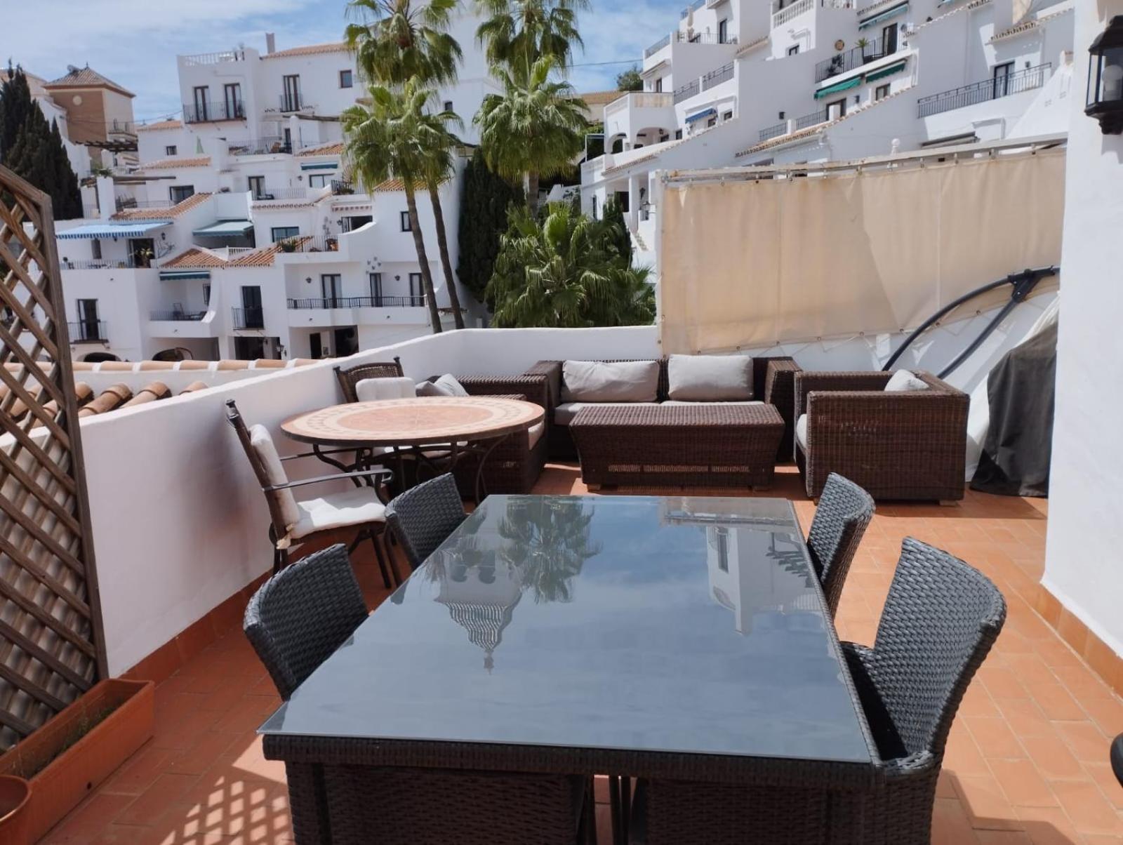 Capistrano Playa 712 Menyber Apartment Nerja Luaran gambar